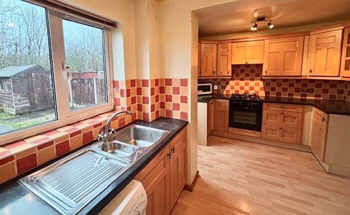 3 Bedroom Semi-Detached House To Rent In Osprey Close, Nottingham, NG11
