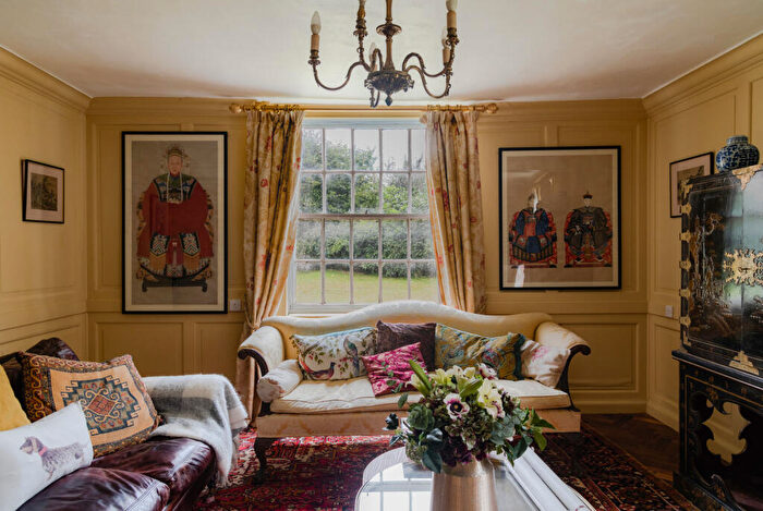 5 Bedroom Detached House For Sale In The Old Rectory, Lea, Lincolnshire, DN21