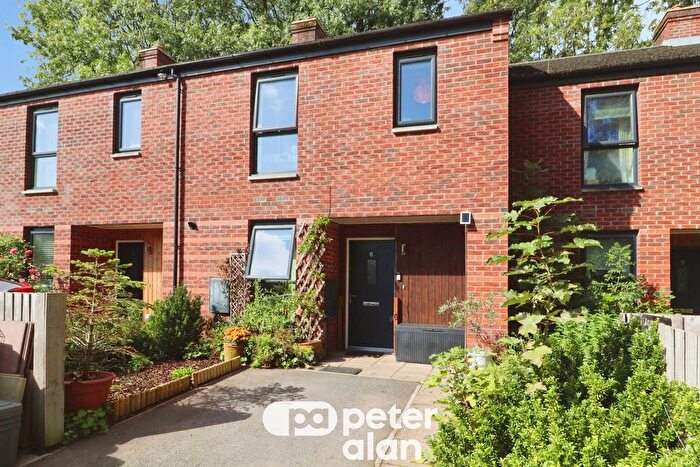 3 Bedroom Terraced House For Sale In Walker Mews, Llanishen, Cardiff, CF14