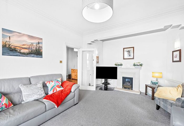 4 Bedroom Detached House For Sale In Athol Terrace, Bathgate, EH48