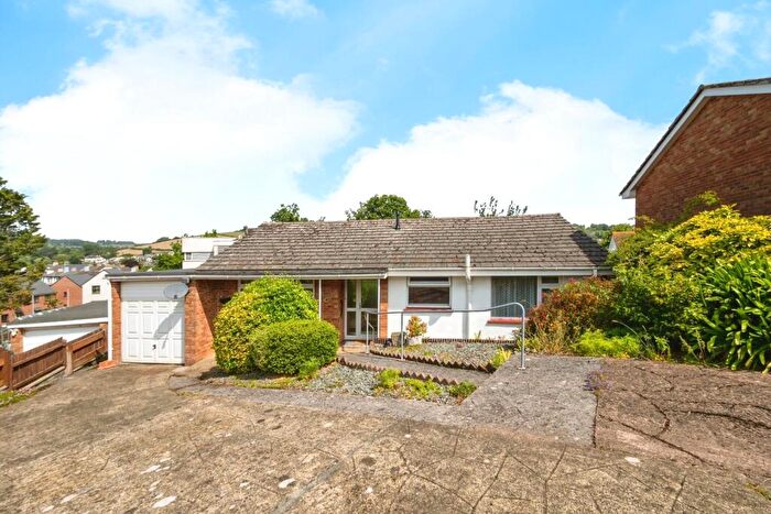2 Bedroom Bungalow For Sale In Westcliff Close, Dawlish, Devon, EX7