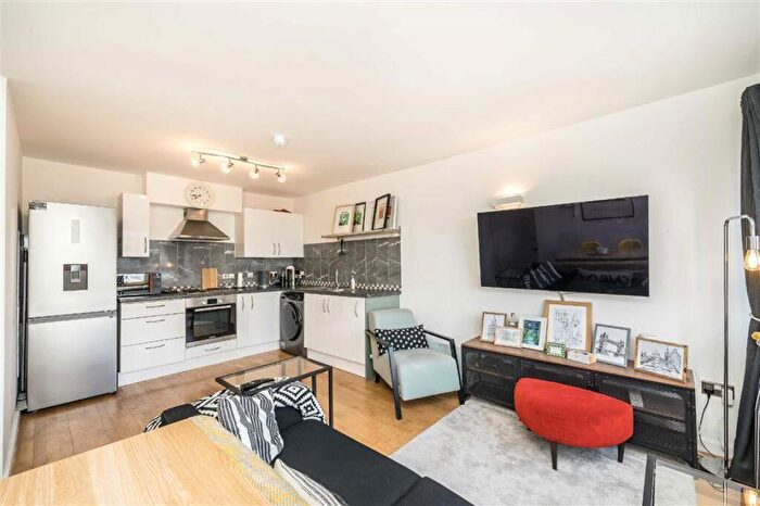 2 Bedroom Flat To Rent In Calderwood Street, Woolwich, SE18