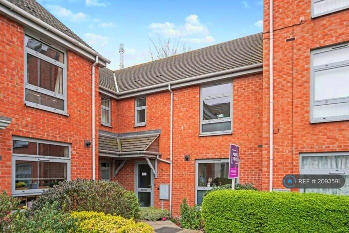 2 Bedroom Terraced House To Rent In Nazareth Road, Nottingham, NG7