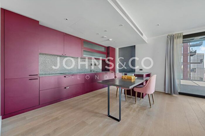 3 Bedroom Apartment For Sale In The Modern, Embassy Gardens, Nine Elms, SW11