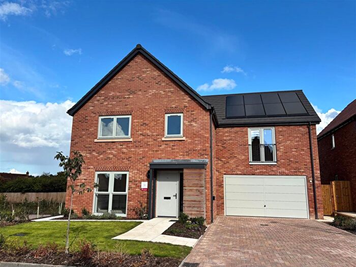 5 Bedroom Detached House For Sale In Kempster's Reach, Off High Street, Worton, SN10