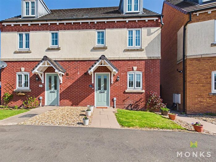 4 Bedroom Semi Detached House For Sale In Lawford Gardens, Gobowen, Oswestry, SY11