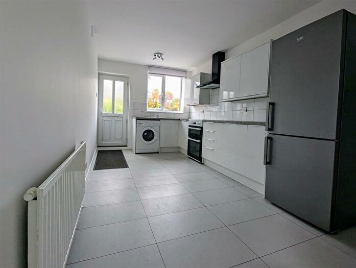 2 Bedroom Flat To Rent In Terminus Road, Sheffield, S7