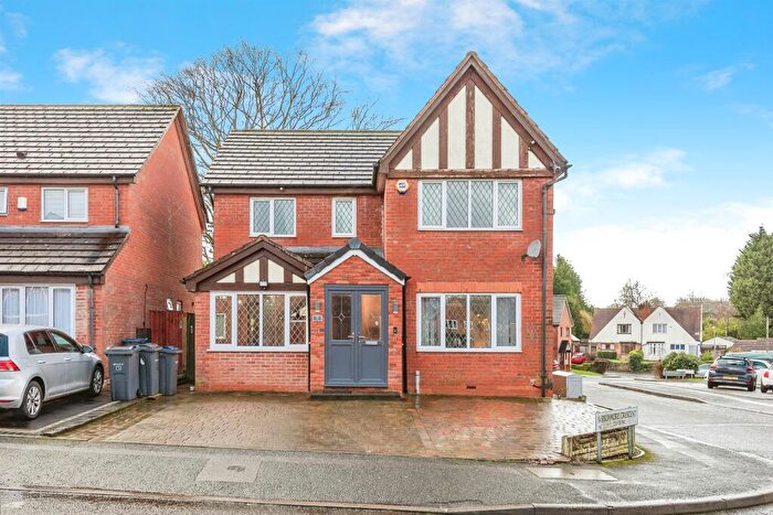 4 Bedroom Detached House For Sale In Sycamore Crescent, Erdington, Birmingham, B24
