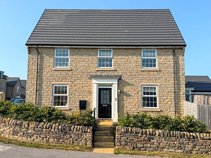 4 Bedroom Detached House For Sale In Scotgate Road, Honley, Holmfirth, HD9
