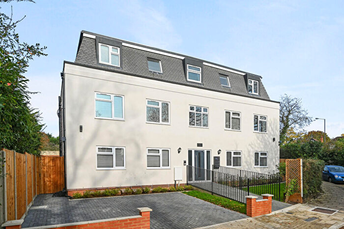 2 Bedroom Apartment To Rent In Boxtree Road, Harrow, HA3