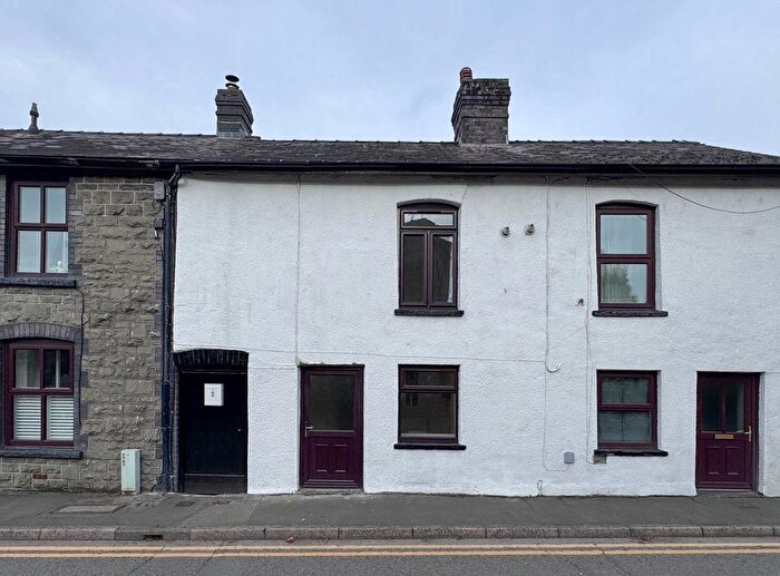 2 Bedroom Terraced House To Rent In Church Street, Builth Wells, LD2