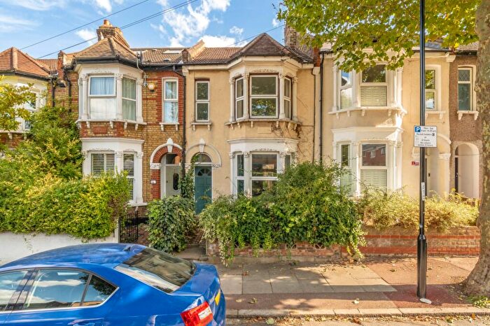 3 Bedroom Terraced House For Sale In Inverine Road, Charlton, SE7