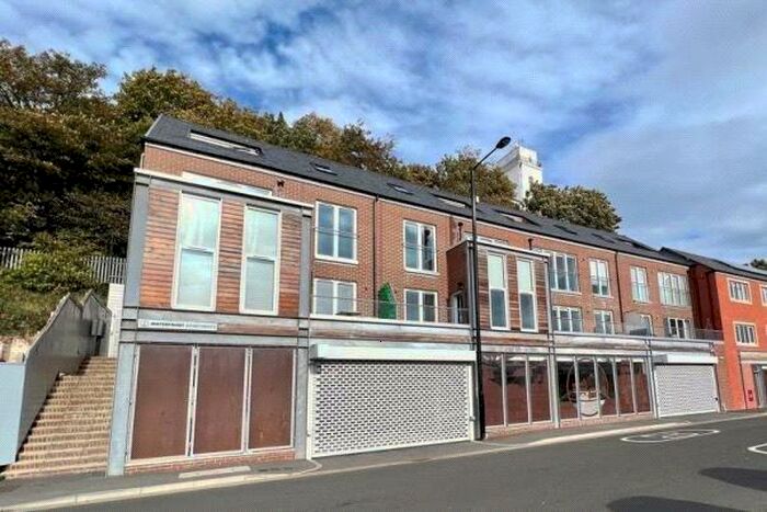 2 Bedroom Apartment To Rent In Waterfront Apartments, North Shields, NE30