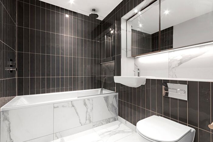 3 Bedroom Flat To Rent In Uncle Southall, Merrick Road, Southall, Middlesex, Southall, UB2