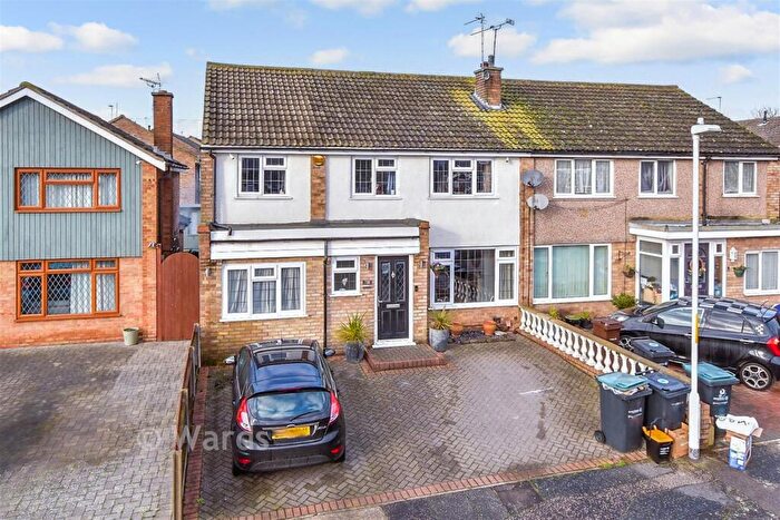 5 Bedroom Semi Detached House For Sale In St. Botolph's Road, Northfleet, Gravesend, Kent, DA11