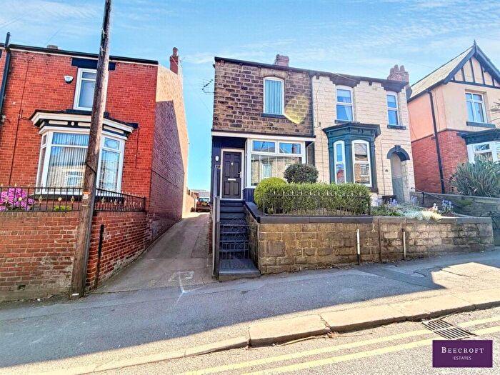 2 Bedroom Semi Detached House For Sale In Hough Lane, Wombwell, Barnsley, S73