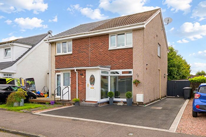2 Bedroom Semi Detached House For Sale In Grey Craigs, Cairneyhill, KY12