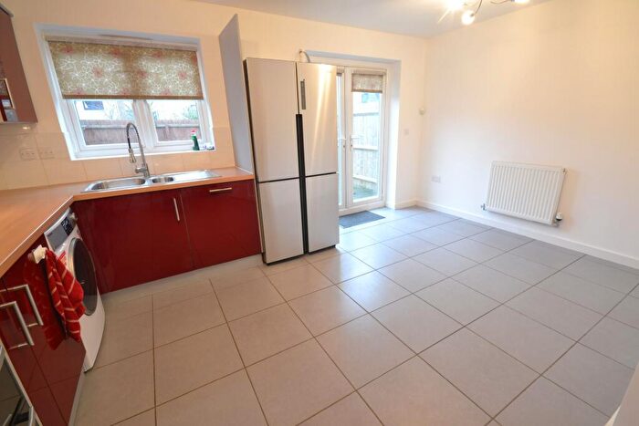 4 Bedroom Terraced House To Rent In Lockhart Avenue, Oxley Park, Milton Keynes, MK4