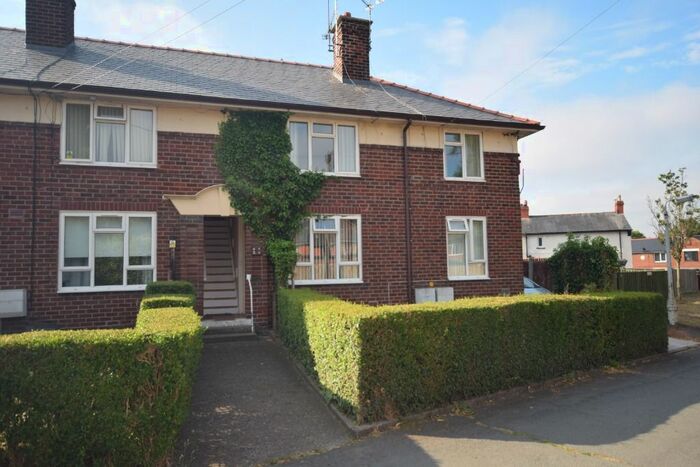 2 Bedroom Flat To Rent In Russell Grove, Wrexham, LL12