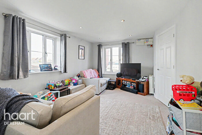 2 Bedroom Semi-Detached House For Sale In Burghwood Drive, Mileham, PE32
