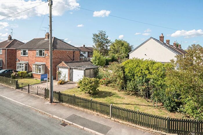 3 Bedroom Semi-Detached House For Sale In Kirkham Road, Harrogate, HG1