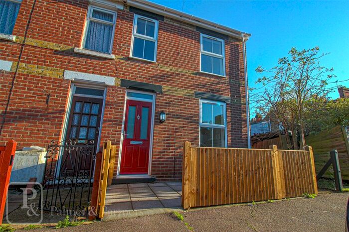 2 Bedroom Semi-Detached House To Rent In Rebow Street, Colchester, Essex, CO1