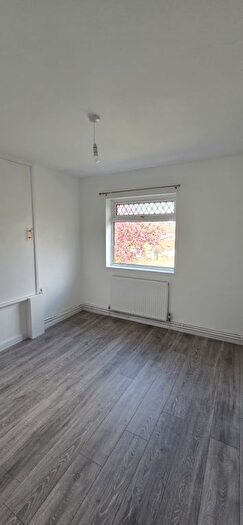 3 Bedroom Semi Detached House To Rent In Trallwn Road, Swansea, SA7