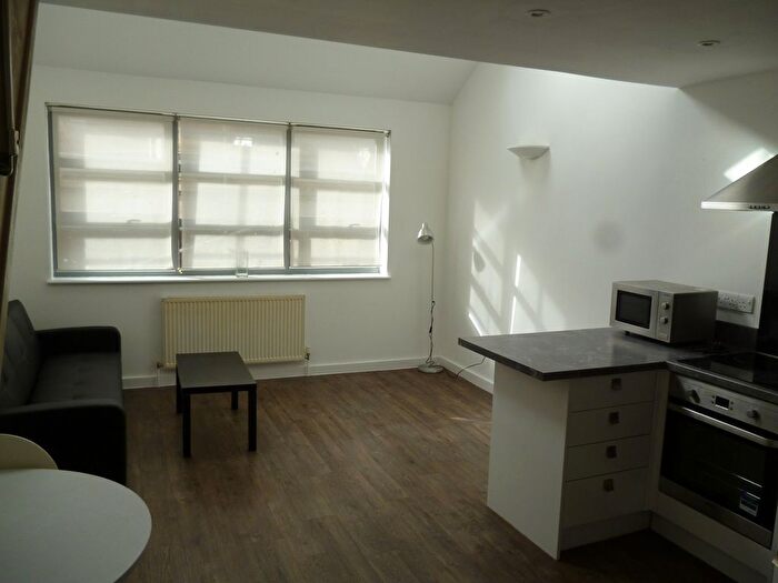 1 Bedroom Flat To Rent In Glanville Road, Oxford, OX4