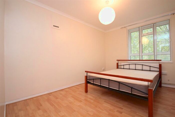2 Bedroom Flat To Rent In White City Estate, White City W12