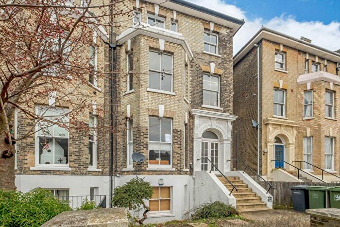 2 Bedroom Flat For Sale In Blackheath Grove, London, SE3