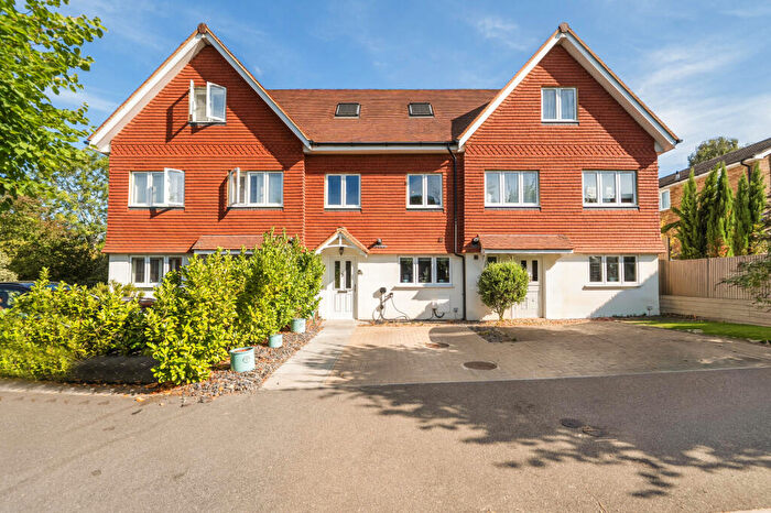 4 Bedroom Terraced House For Sale In Claremont Road, Redhill, RH1