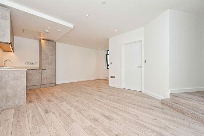 1 Bedroom Flat For Sale In Cresta House, Alma Street, Luton, LU1