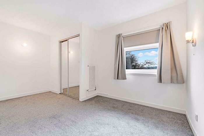 1 Bedroom End Of Terrace House For Sale In Hillpark Drive, Kilmarnock, KA3