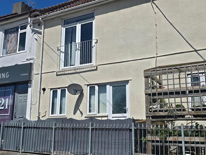 2 Bedroom Apartment To Rent In New Cheltenham Road, Kingswood, BS15