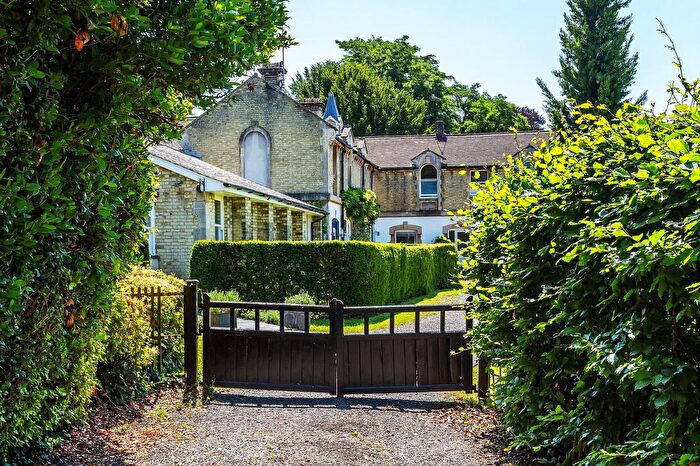 6 Bedroom Detached Bungalow For Sale In Downs Lane, Leatherhead, KT22