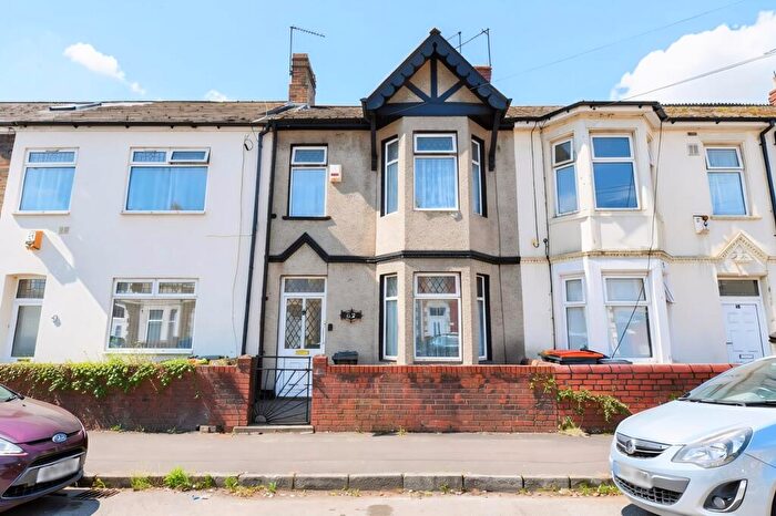 3 Bedroom Terraced House For Sale In Capel Crescent, Newport, NP20