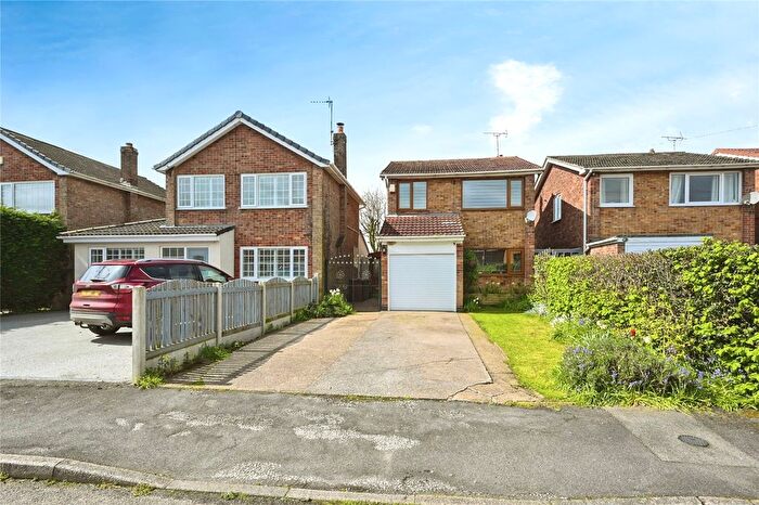 3 Bedroom Detached House For Sale In Mickledale Close, Bilsthorpe, Newark, Nottinghamshire, NG22