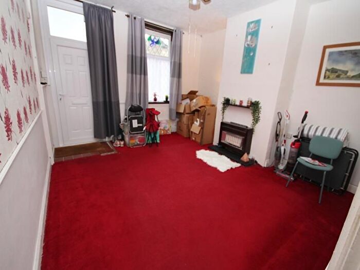 2 Bedroom Terraced House For Sale In Halifax Road, Liversedge, WF15