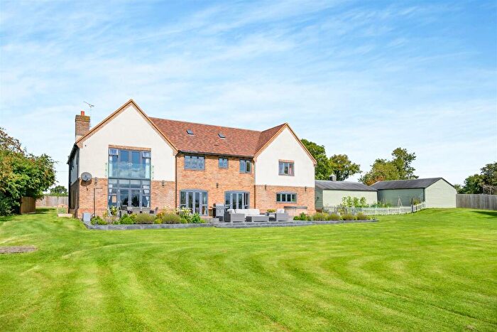 6 Bedroom Detached House For Sale In Little Horwood Road, Great Horwood, Milton Keynes, MK17