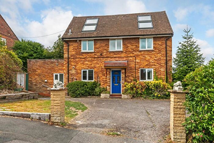 4 Bedroom Detached House To Rent In Longfield Road, Winchester, SO23