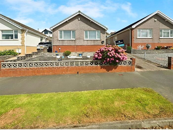 3 Bedroom Detached Bungalow For Sale In Gelli Gwyn Road, Treboeth, Swansea, SA6