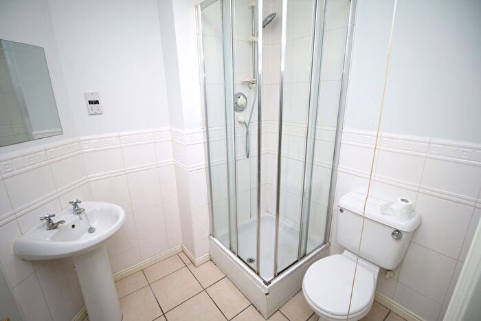 2 Bedroom Flat To Rent In Beanfield Avenue, Coventry, CV3