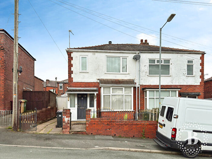 3 Bedroom Semi-Detached House For Sale In Bernard Grove, Bolton, BL1