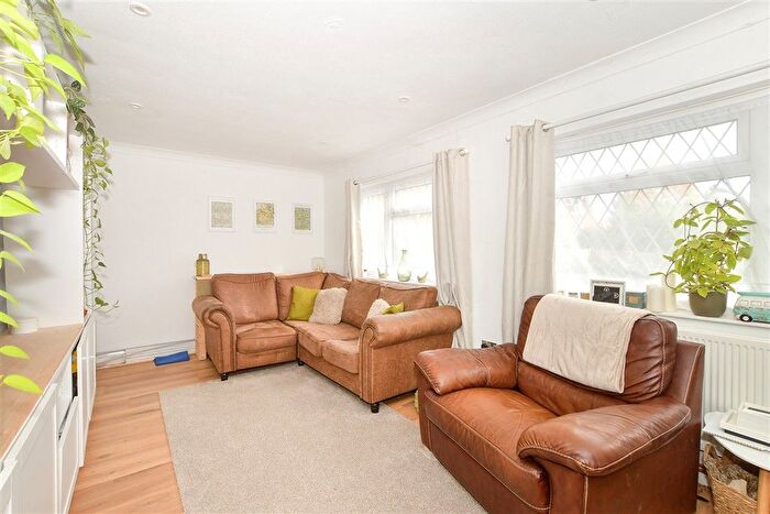 3 Bedroom Semi-Detached House For Sale In Cambridge Way, Uckfield, East Sussex, TN22