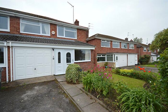 3 Bedroom House To Rent In Warwick Close, Neston, CH64