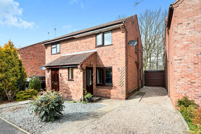 2 Bedroom Semi-Detached House To Rent In Blisworth Way, Swanwick, Alfreton, Derbyshire, DE55
