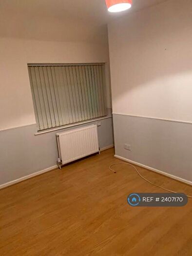 1 Bedroom Flat To Rent In Halesowen, West Midlands, B63