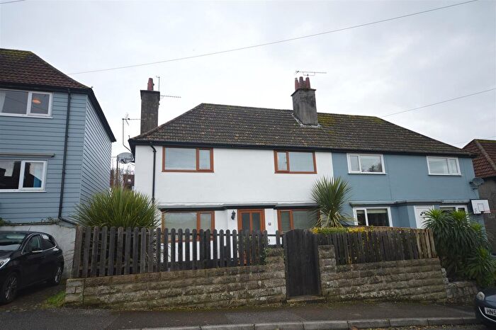 3 Bedroom Semi Detached House To Rent In West Rise, Falmouth, TR11