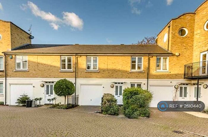 2 Bedroom Terraced House To Rent In Old Dairy Mews, London, SW12