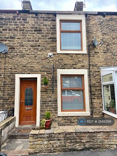 3 Bedroom Terraced House To Rent In Victoria St, Earby, BB18